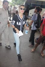 Jacqueline Fernandez snapped at airport on 26th Oct 2015
